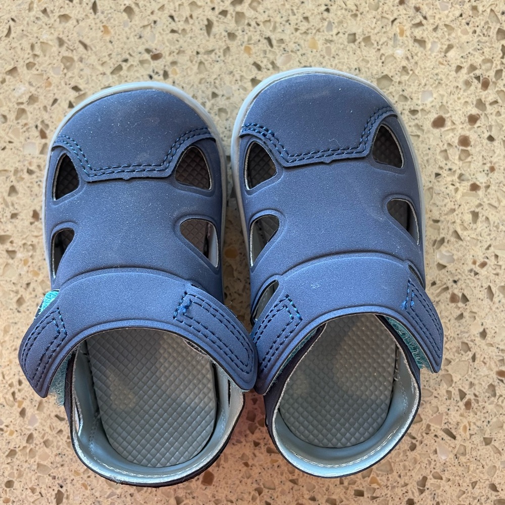 Ten Little Everyday Sandals